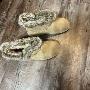 BearPaw Helaina Tan Boots
